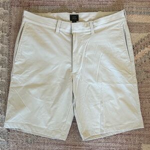 JCrew Men's Stretch Flat-Front Chino Shorts - Light Beige